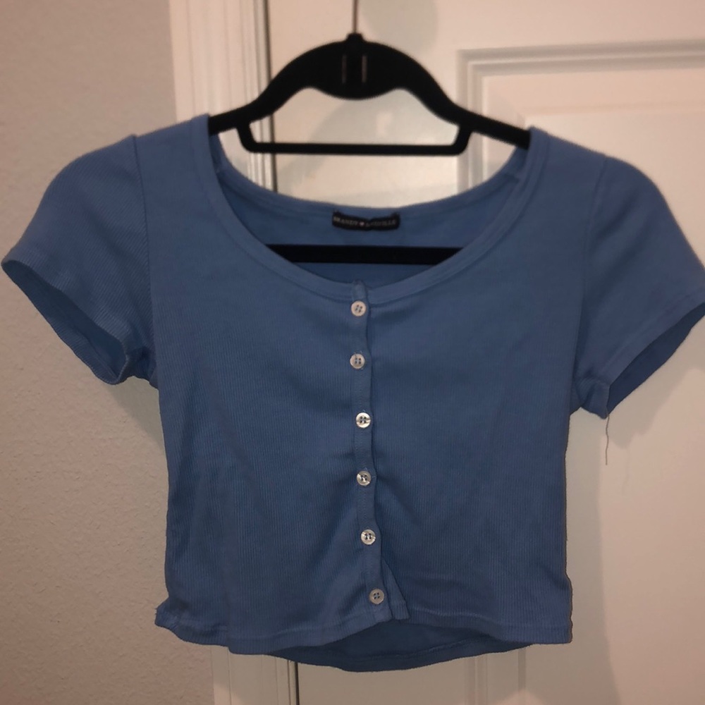 Brandy Melville Short Sleeve Crop